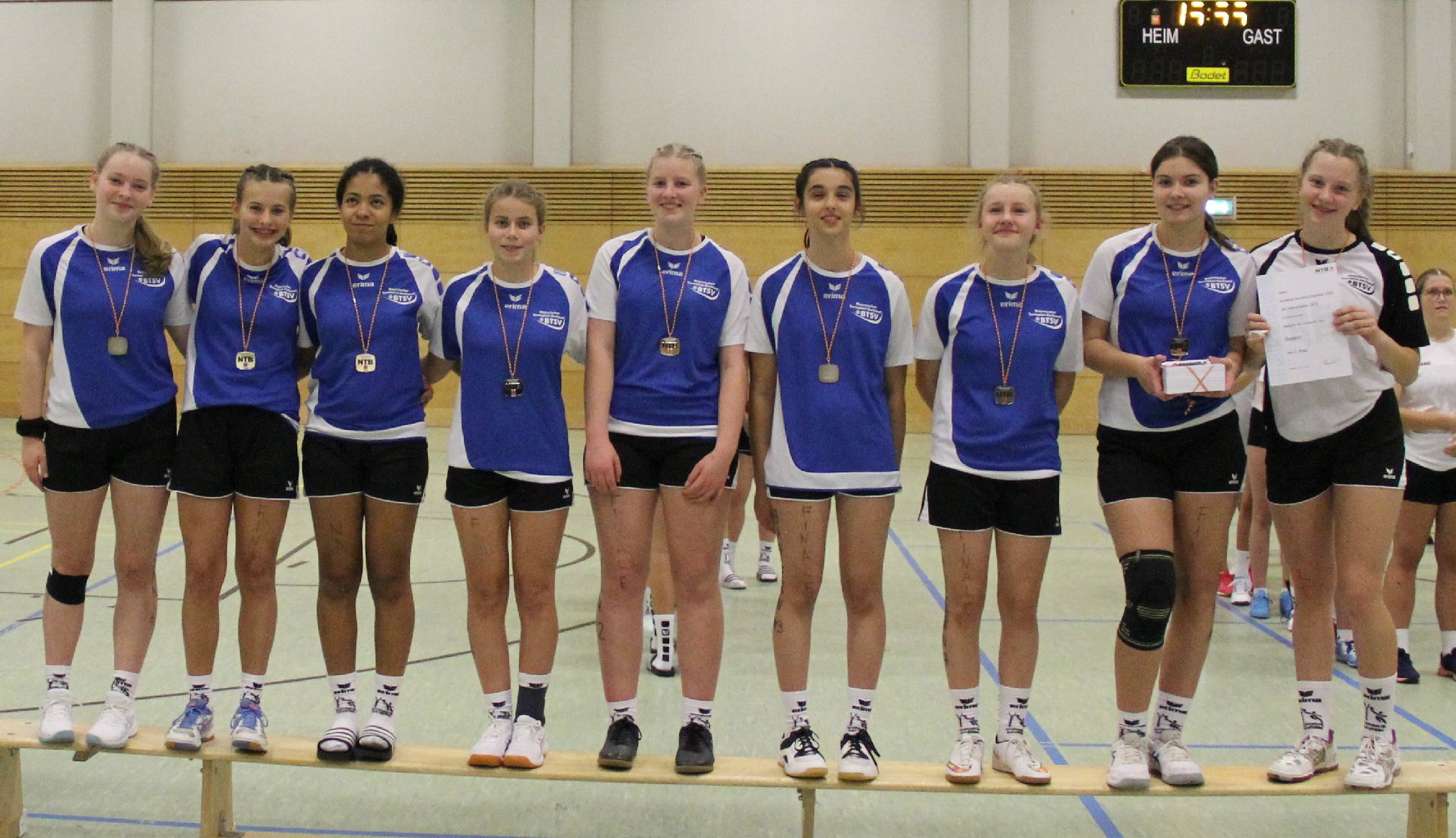 Jugend 15 b